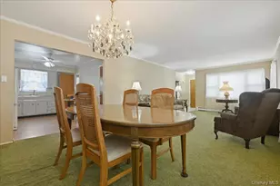 117 Terrace Ave, Floral Park, NY 11001 - Photo 10