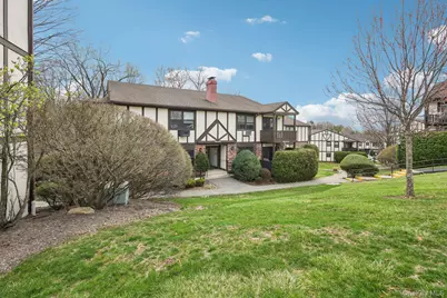 668 Sierra Vista Lane, Valley Cottage, NY 10989 - Photo 2