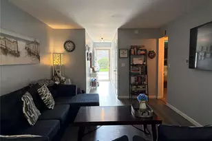 26 Cooper Rd, Poughkeepsie, NY 12603 - Photo 10