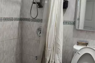 115-08 Poppenhusen Ave, College Point, NY 11356 - Photo 8