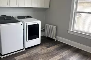 19 Garfield Pl, East Rockaway, NY 11518 - Photo 10