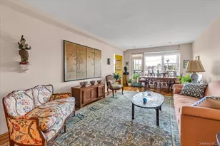 30 Stoner Ave, Great Neck, NY 11021 - Photo 4