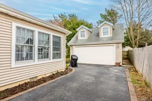 39 Bayview Ave, Bayport, NY 11705 - Photo 4