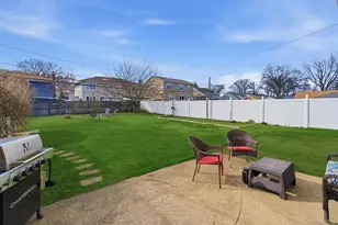 632 Wyngate Dr W, Valley Stream, NY 11580 - Photo 24