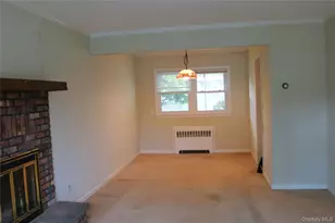 8 Garden Pl, Merrick, NY 11566 - Photo 4