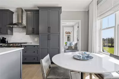 22302 Aspenwood Drive #22302, Plainview, NY 11803 - Photo 20