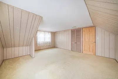 1760 Slocum Street, Hewlett, NY 11557 - Photo 14