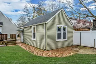 1760 Slocum St, Hewlett, NY 11557 - Photo 26