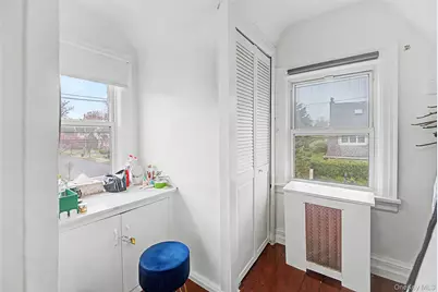 11 Baker Hill Road, Great Neck, NY 11023 - Photo 20