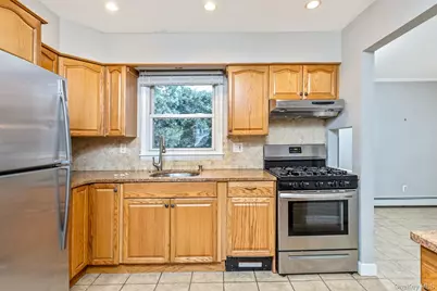 5 Richlee Street, Blue Point, NY 11715 - Photo 10