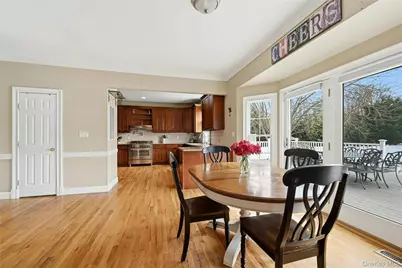 20 E Main Street, Huntington, NY 11743 - Photo 8
