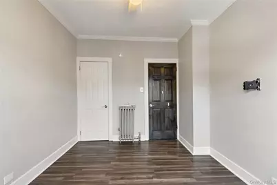 1402 Thieriot Avenue, Bronx, NY 10460 - Photo 26
