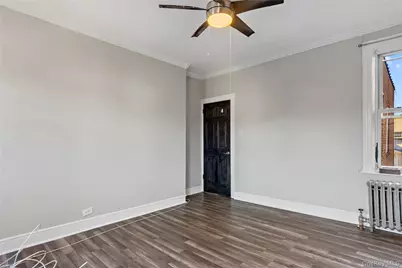 1402 Thieriot Avenue, Bronx, NY 10460 - Photo 24