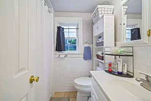 45 Maple Ave, Patchogue, NY 11772 - Photo 8