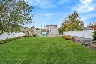 45 Maple Ave, Patchogue, NY 11772 - Photo 24