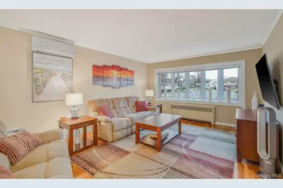 2626 Burro Lane, East Meadow, NY 11554 - Photo 8