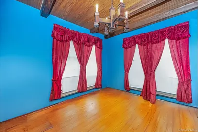 24 Bay 3rd, Islip, NY 11751 - Photo 4