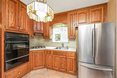 24 Bay 3rd, Islip, NY 11751 - Photo 6