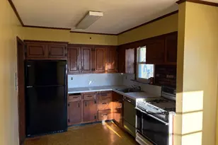 499 Old Country Rd, Deer Park, NY 11729 - Photo 2