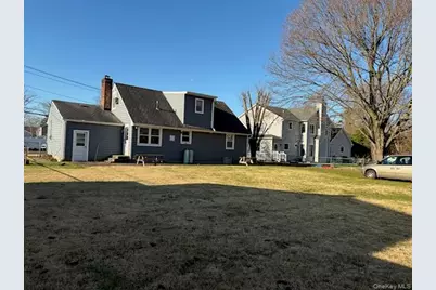 499 Old Country Road, Deer Park, NY 11729 - Photo 20