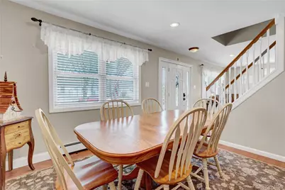 1105 N Broadway, Massapequa, NY 11758 - Photo 12