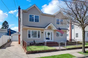 1105 N Broadway, Massapequa, NY 11758 - Photo 24