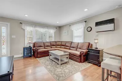 1105 N Broadway, Massapequa, NY 11758 - Photo 4