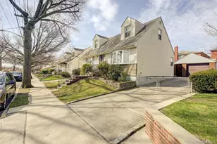 23-34 127th St, College Point, NY 11356 - Photo 2