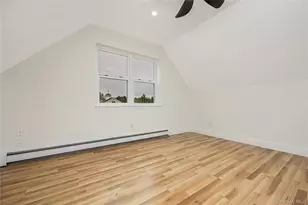 24 Buckskin Ln, Riverhead, NY 11901 - Photo 20