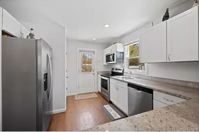 41 Babylon Street, Mastic, NY 11950 - Photo 12