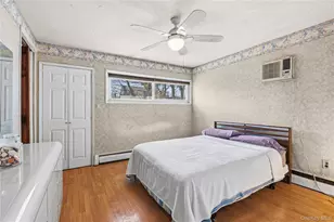 34 Link Ln, Hicksville, NY 11801 - Photo 22