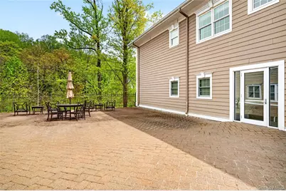 4105 Fred Ill Jr Court, Pearl River, NY 10965 - Photo 22