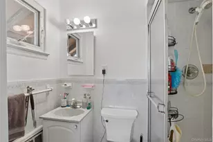 180 Boston Ave, Massapequa, NY 11758 - Photo 24