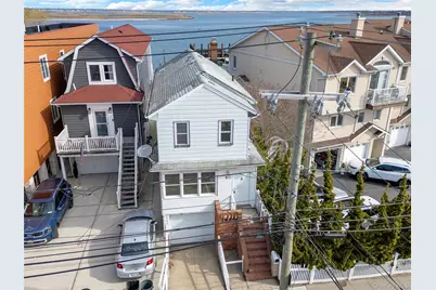 811 W Park Avenue, Long Beach, NY 11561 - Photo 2