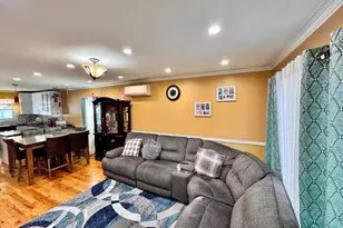 120-29 Inwood St, Jamaica, NY 11436 - Photo 10