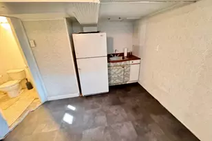 120-29 Inwood St, Jamaica, NY 11436 - Photo 20