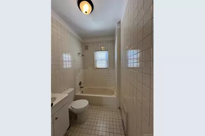 234 W Market Street, Long Beach, NY 11561 - Photo 12