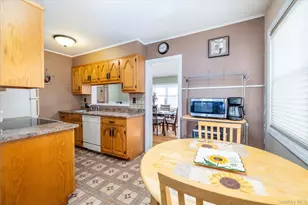 47 Hewlett Point Ave, East Rockaway, NY 11518 - Photo 10