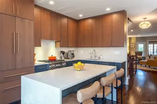 35 1st St, Pelham, NY 10803 - Photo 6