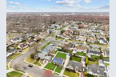 762 Buchanan Road, East Meadow, NY 11554 - Photo 16