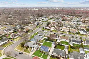 762 Buchanan Rd, East Meadow, NY 11554 - Photo 16