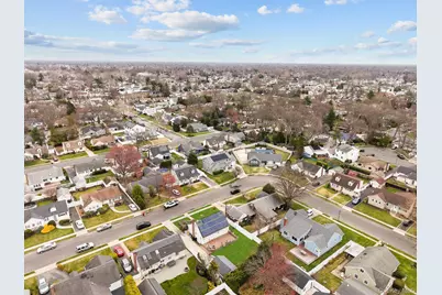 762 Buchanan Road, East Meadow, NY 11554 - Photo 12