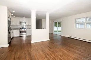 11 Akron Pl, Shoreham, NY 11786 - Photo 6