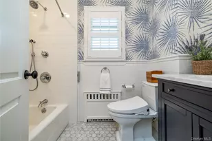 334 Raymond St, Rockville Centre, NY 11570 - Photo 24