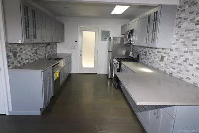 153 Route 9W #2nd Floor, Haverstraw, NY 10927 - Photo 4