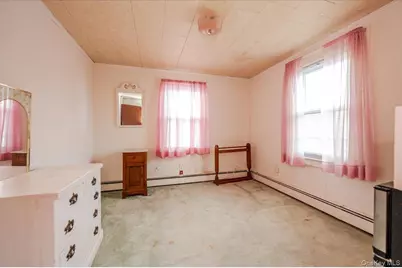 601 Hughes Street, Bellmore, NY 11710 - Photo 10