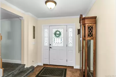 8 Hewitt Drive, Northport, NY 11768 - Photo 4