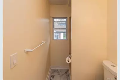 43 Lafayette Drive, New Windsor, NY 12553 - Photo 12