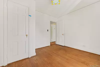 4 Tompkins Road, Scarsdale, NY 10583 - Photo 30