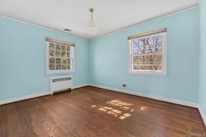 4 Tompkins Road, Scarsdale, NY 10583 - Photo 32